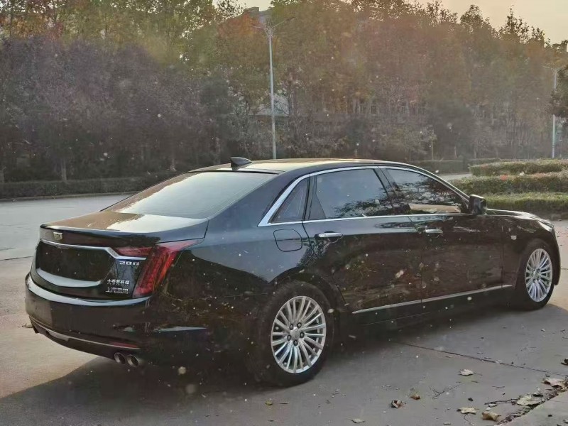 平顶山23年凯迪拉克CT68