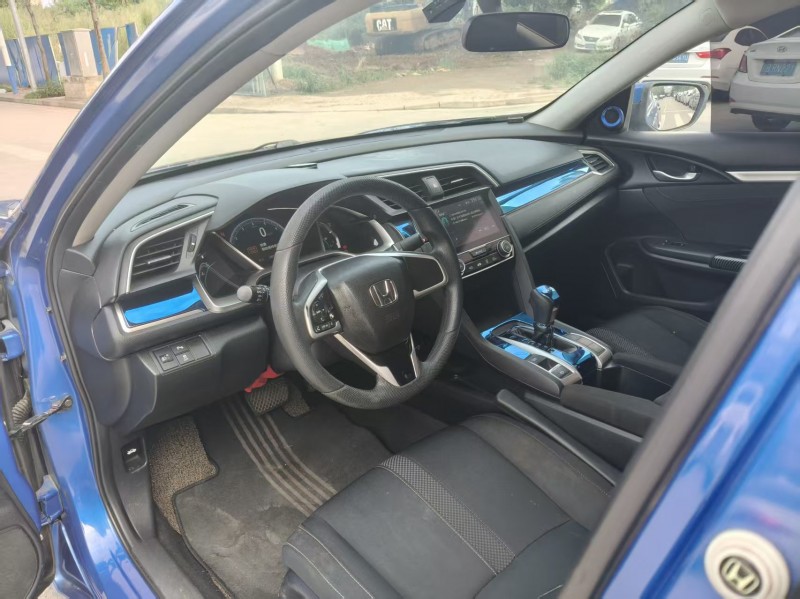 桂林21年本田思域4