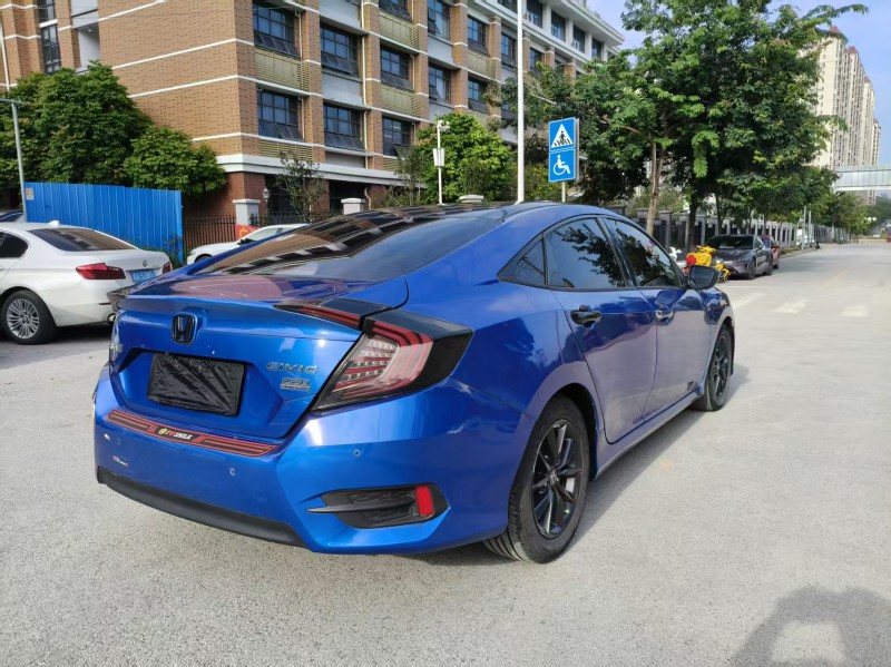 桂林21年本田思域9