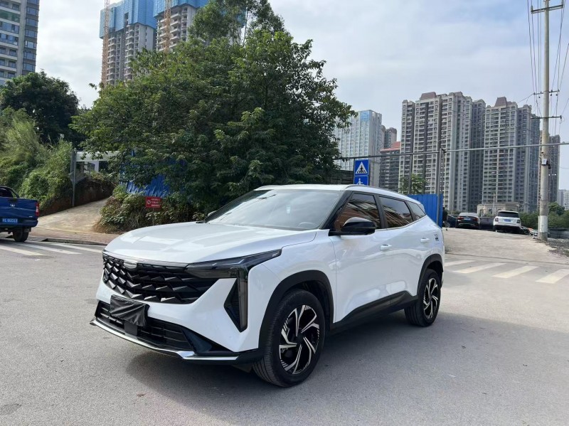 南宁25年吉利博越2