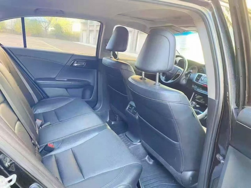 济南16年本田雅阁5