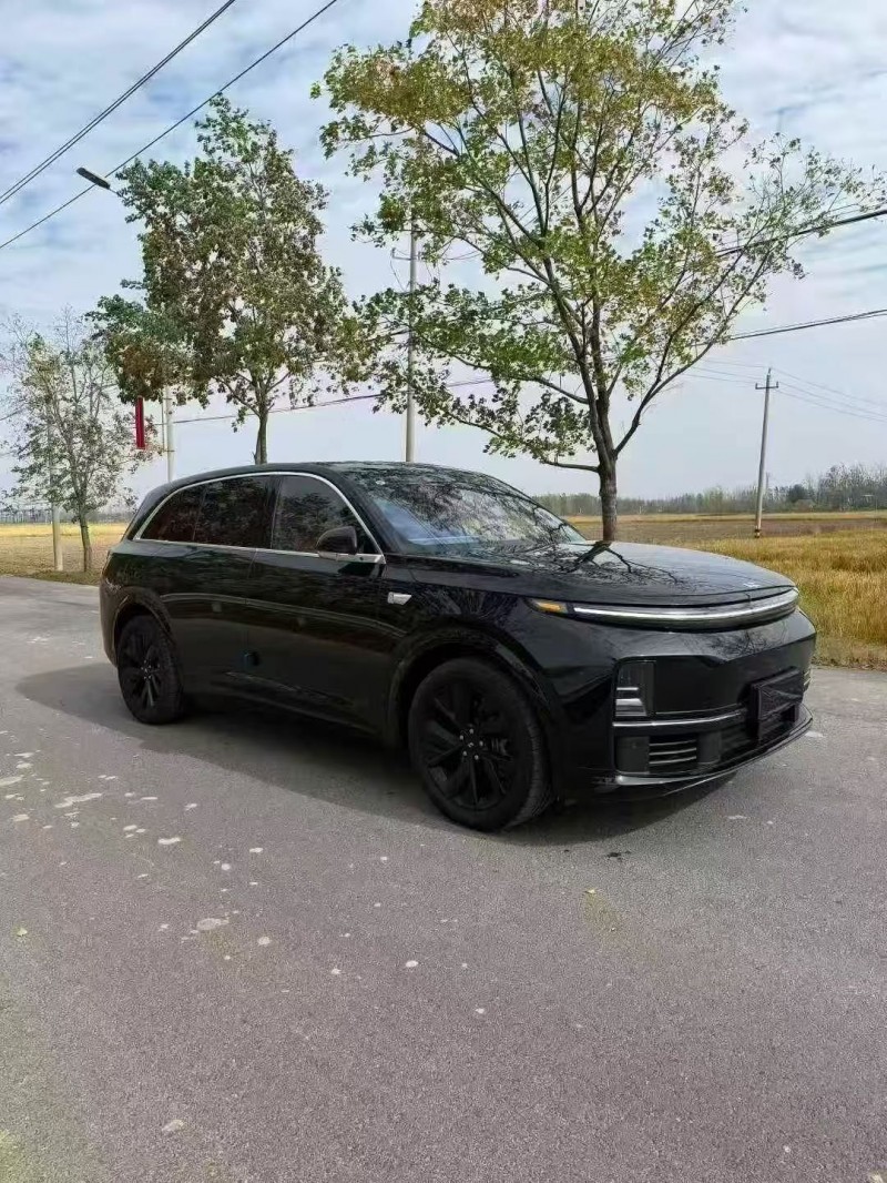 苏州23年理想L72