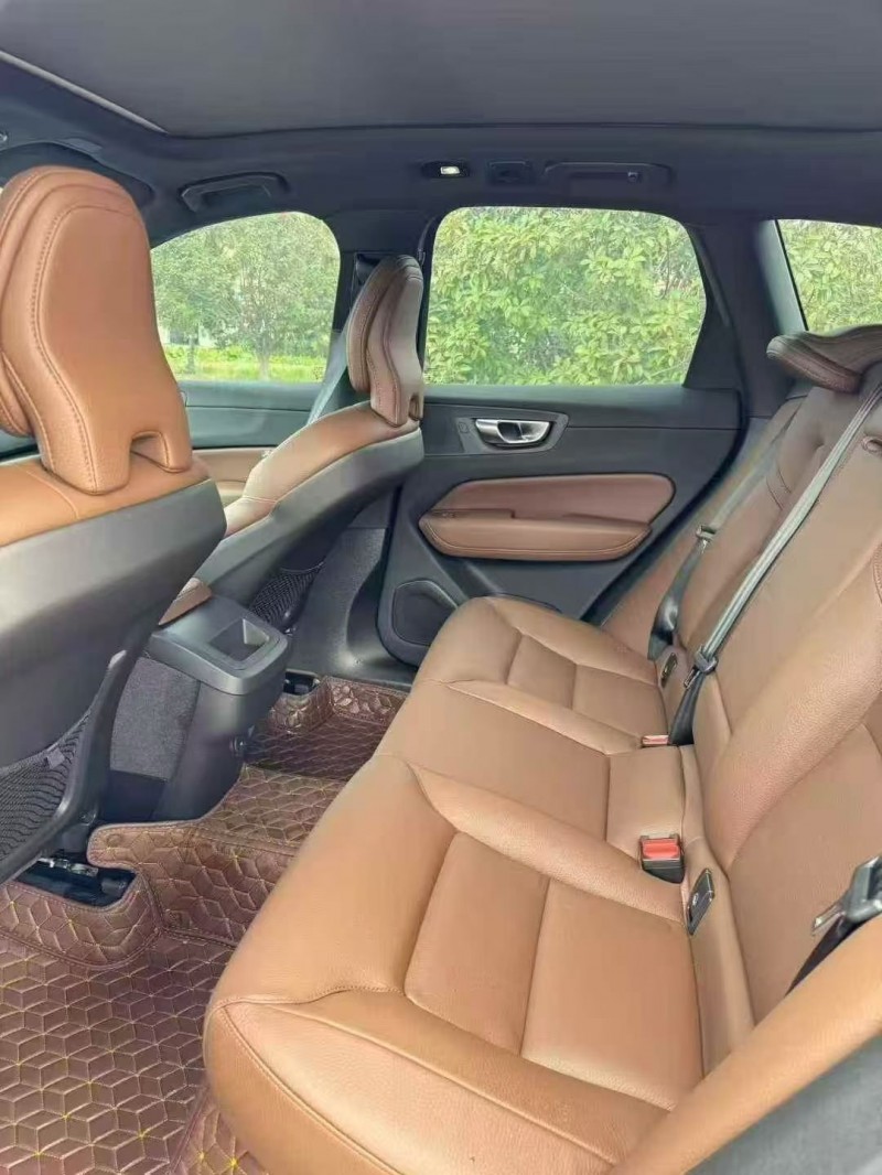 枣庄25年沃尔沃XC606