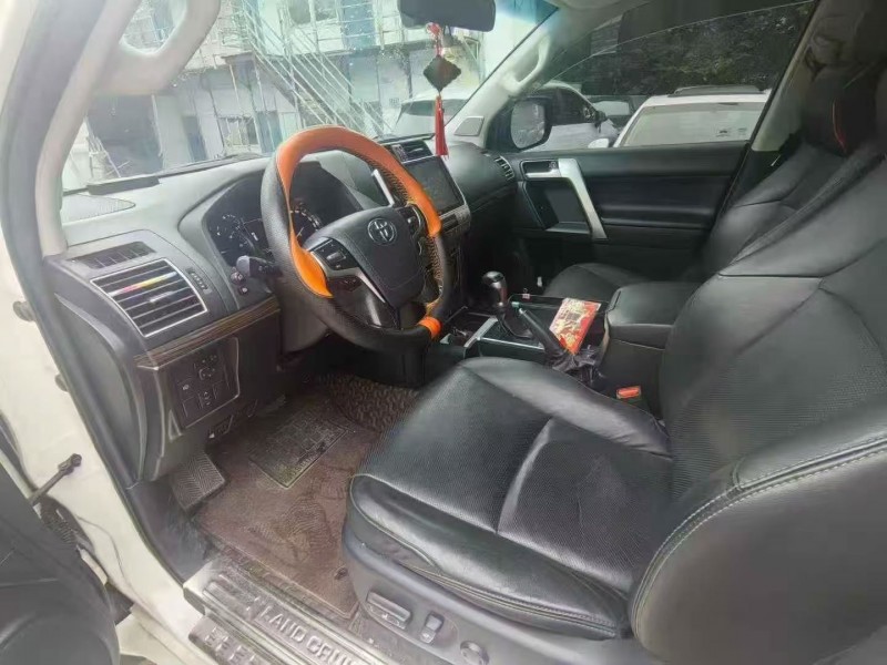 邵阳17年丰田普拉多6