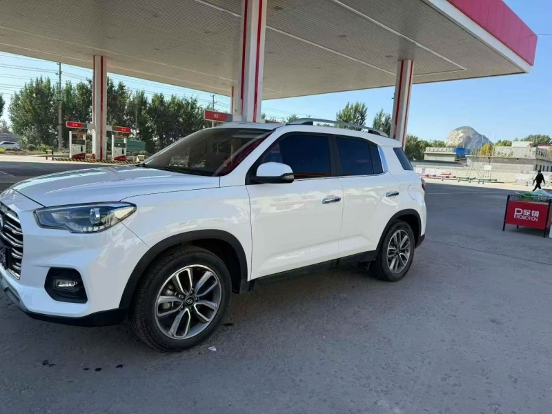 保定19年现代ix352