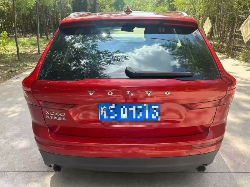 青岛22年沃尔沃XC609