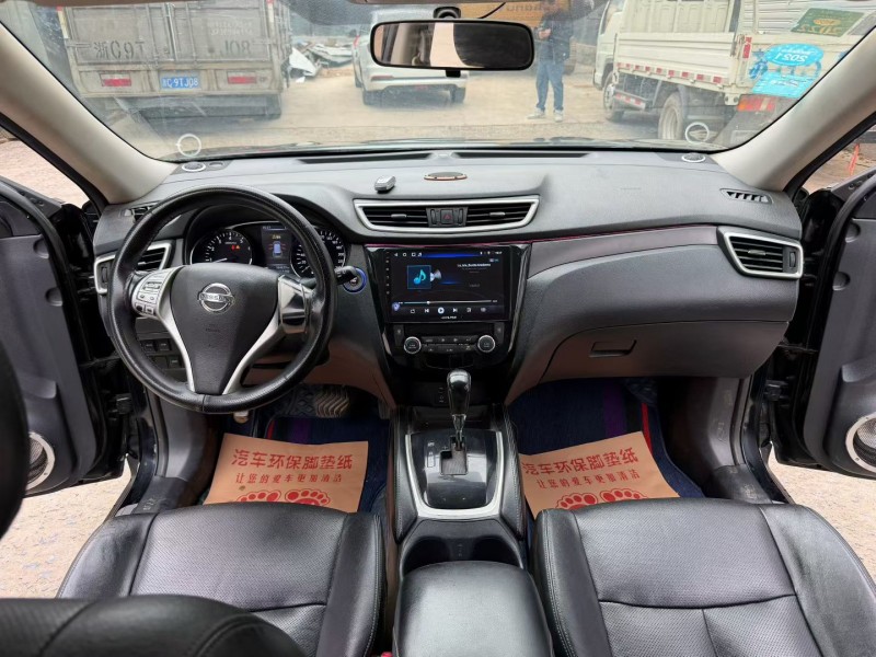 徐州16年日产奇骏5