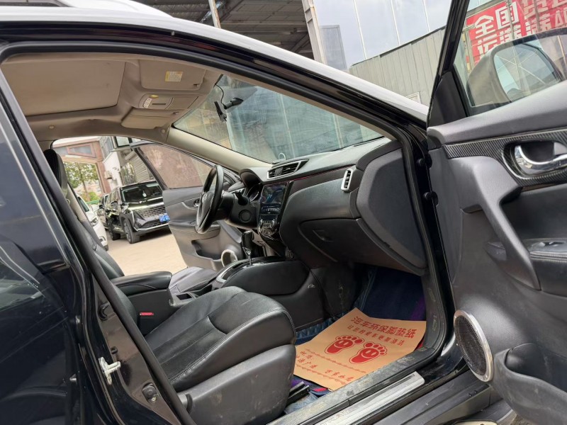 徐州16年日产奇骏6