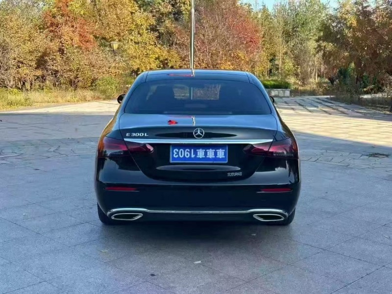 济宁23年奔驰E9