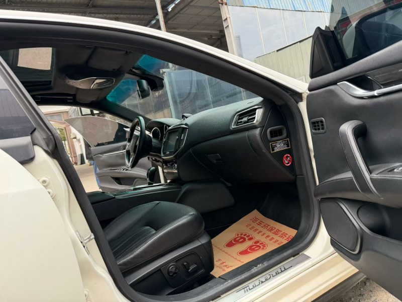 徐州15年玛莎拉蒂Ghibli6