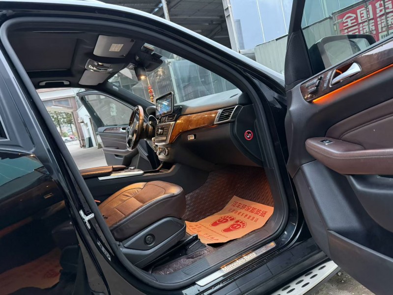 徐州13年奔驰ML6