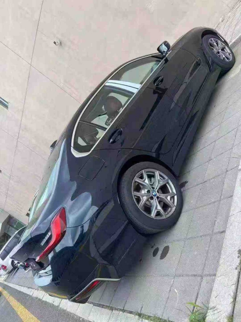 营口25年宝马i39