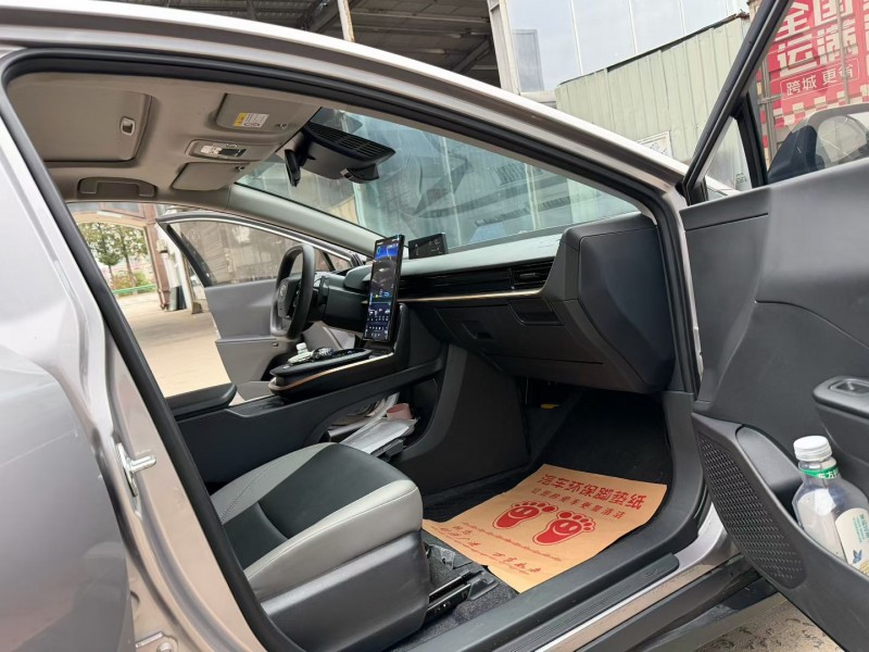 徐州24年丰田BZ3Pro6