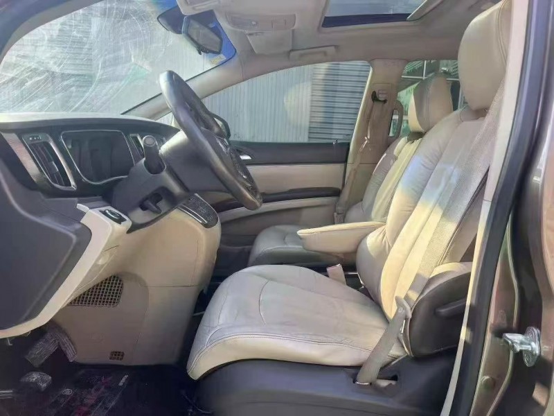 烟台12年别克GL82