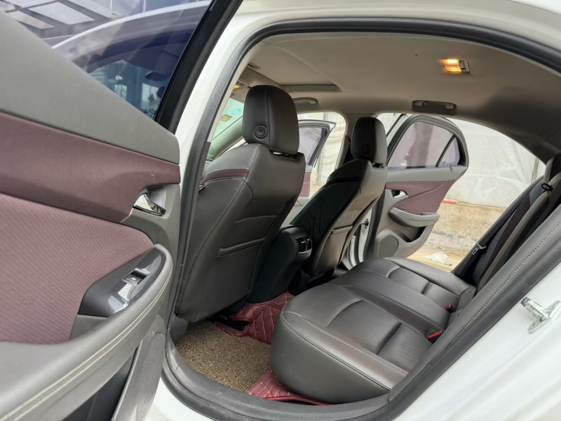 徐州17年雪佛兰迈锐宝8