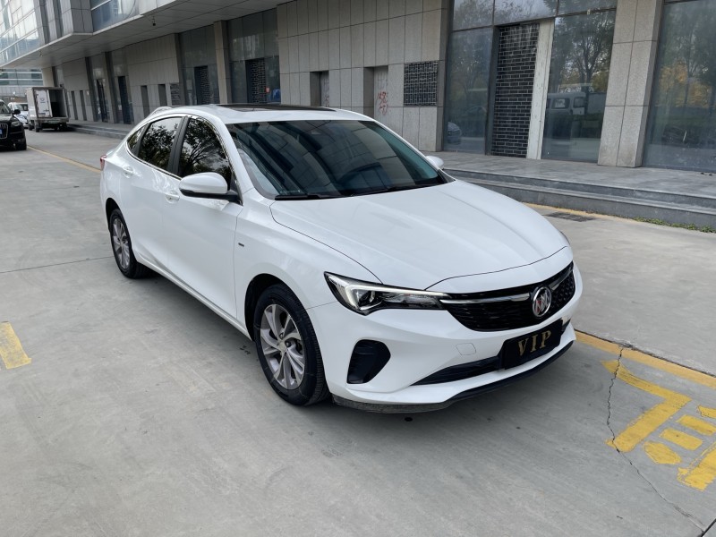 济宁24年别克威朗3