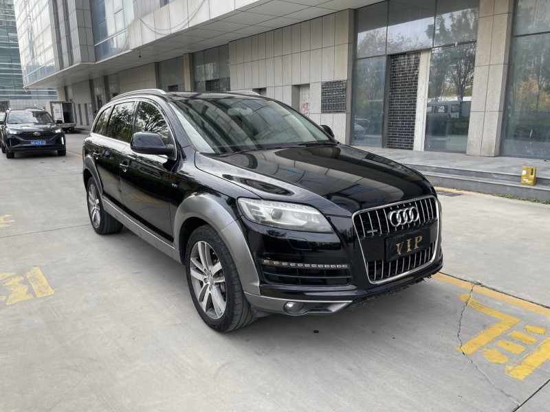 济宁15年奥迪Q73