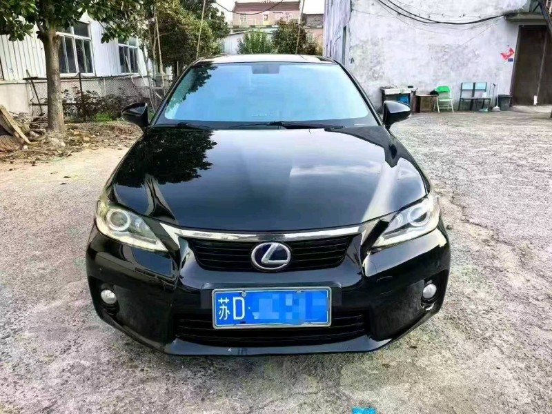 徐州13年雷克萨斯CT1