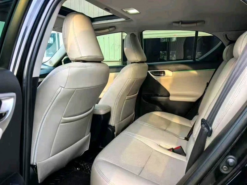 徐州13年雷克萨斯CT4