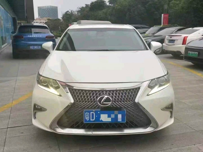 广州14年雷克萨斯ES1