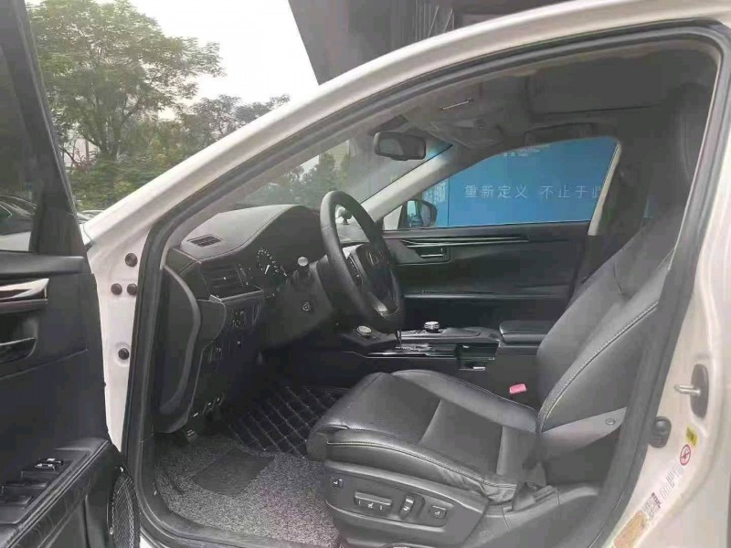 广州14年雷克萨斯ES9