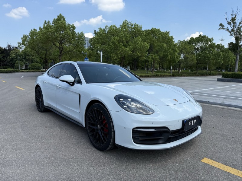 盐城21年保时捷帕拉梅拉3