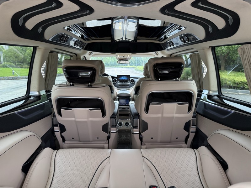 盐城23年奔驰维努斯4