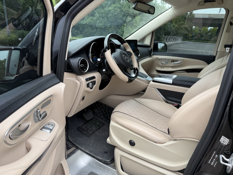 盐城23年奔驰维努斯6