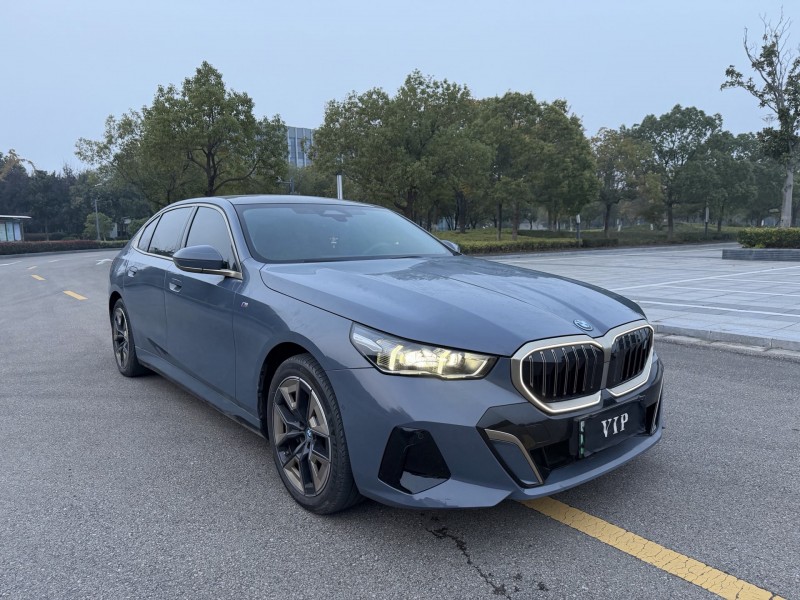 盐城24年宝马i53