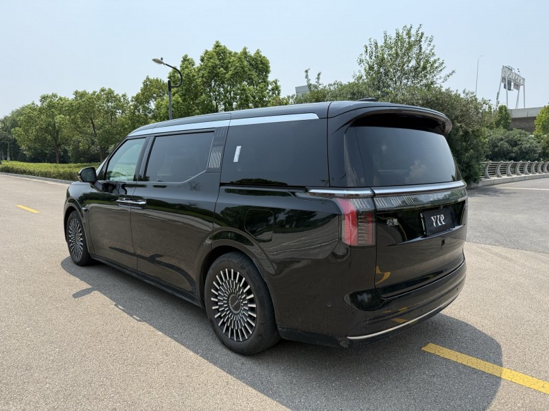 盐城23年极氪汽车0099