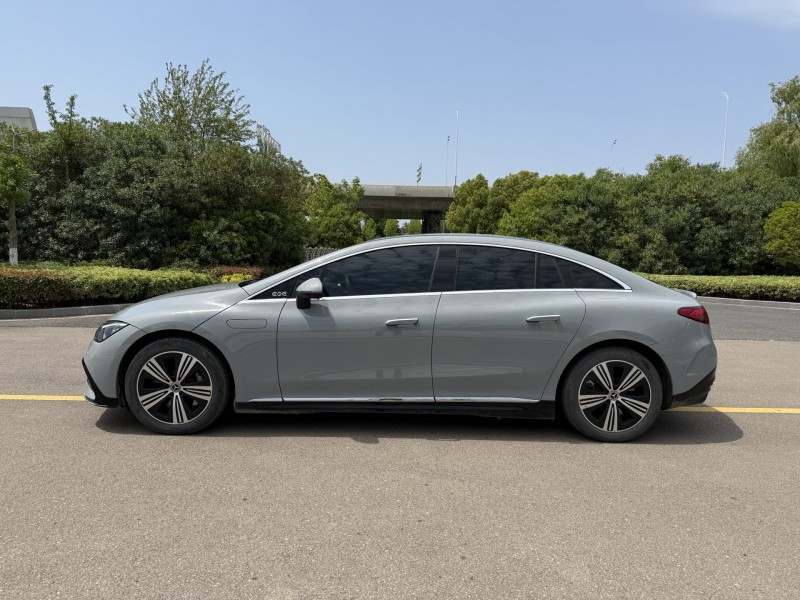 盐城24年奔驰EQE8