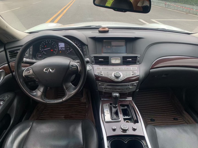 茂名15年英菲尼迪Q704