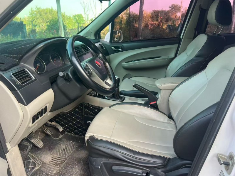 郑州16年东风景逸4