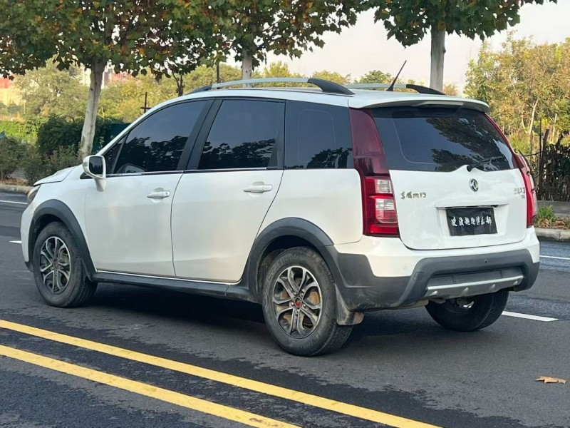 郑州16年东风景逸7