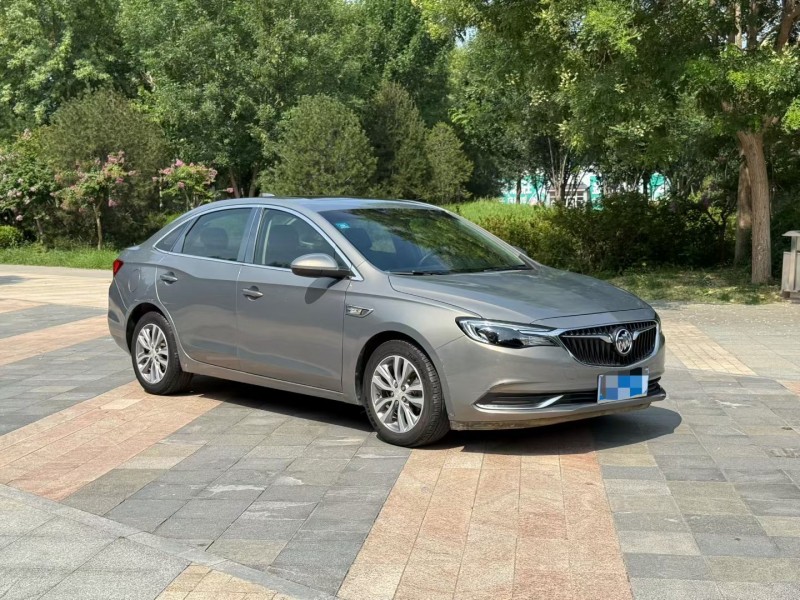 菏泽18年别克英朗2