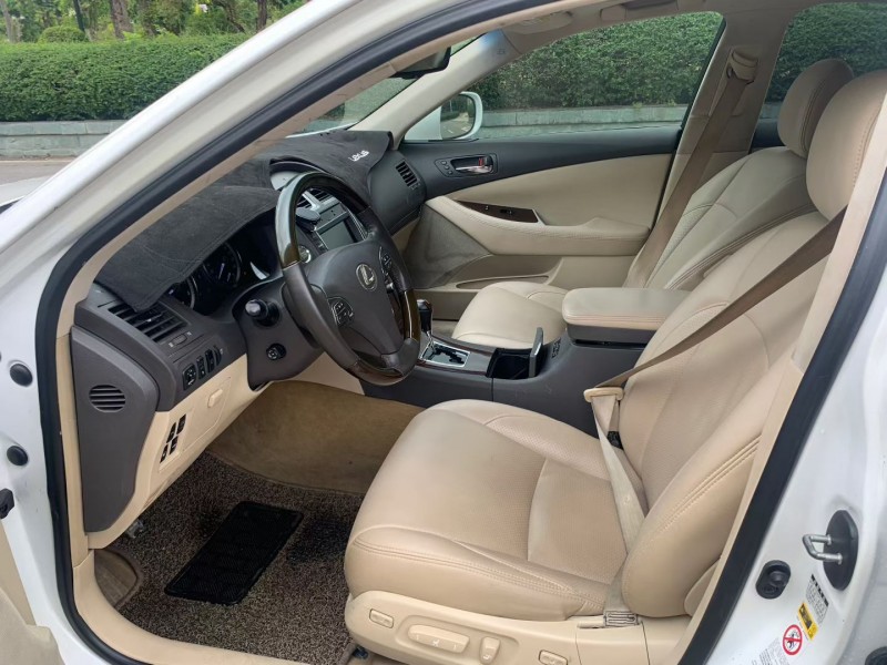 茂名10年雷克萨斯ES4