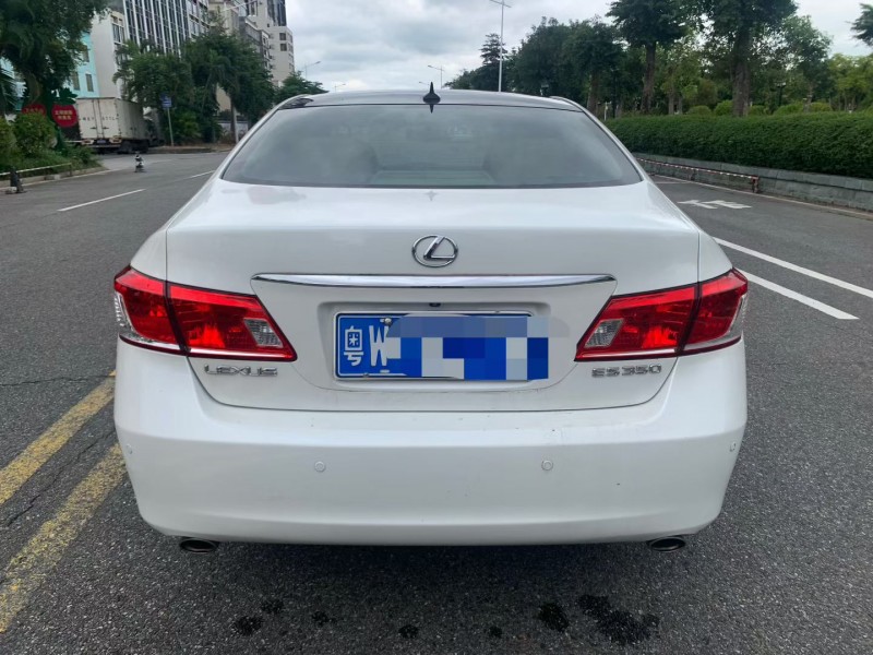 茂名10年雷克萨斯ES9