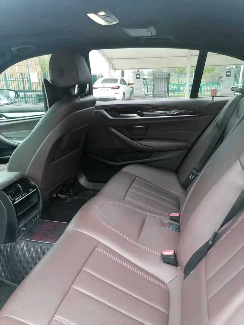 金华20年宝马5系6