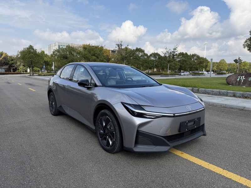 盐城25年丰田BZ3Pro3