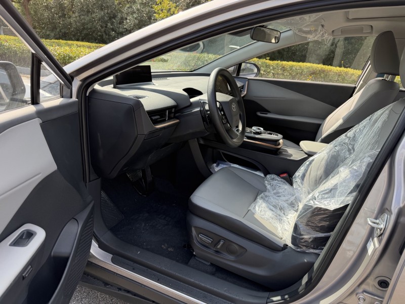 盐城25年丰田BZ3Pro5