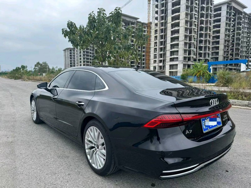 柳州24年奥迪A7L4