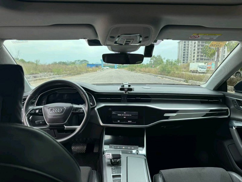 柳州24年奥迪A7L9