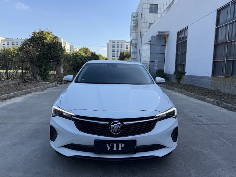 盐城22年别克威朗1