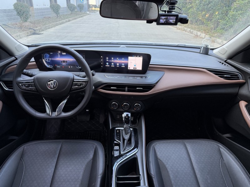 盐城22年别克威朗6