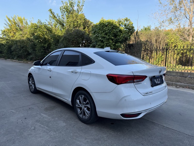 盐城22年别克威朗8