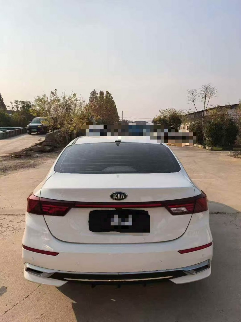 菏泽21年起亚K38