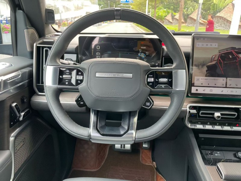 深圳24年东风猛士5