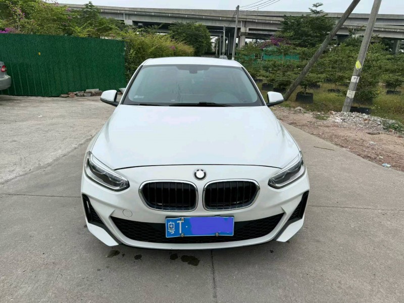 中山21年宝马1系1