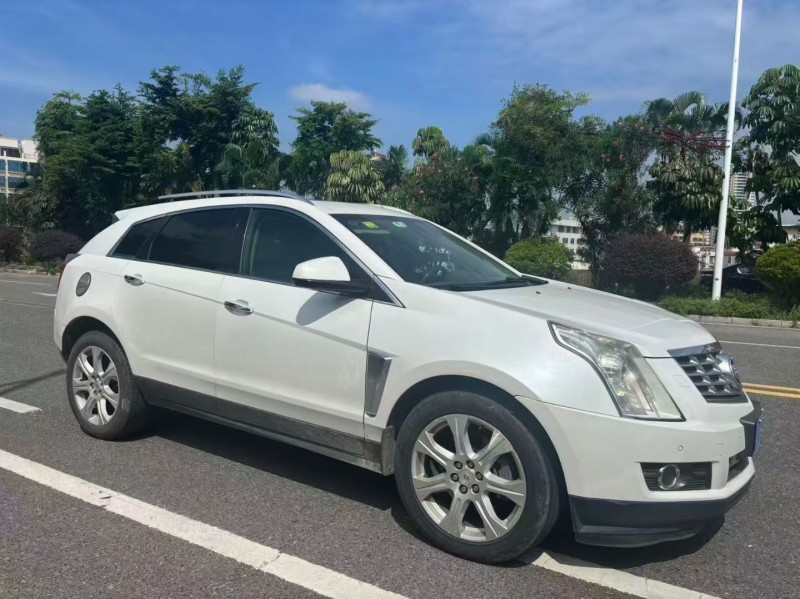 茂名16年凯迪拉克SRX2