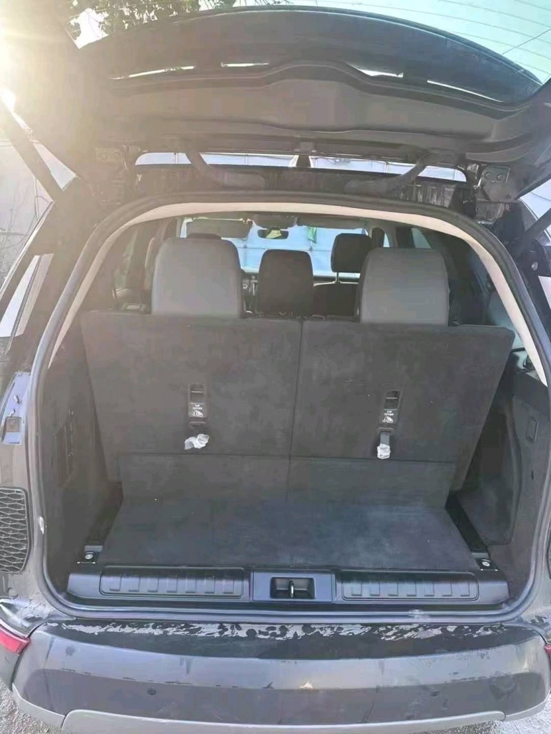 青岛20年路虎发现5